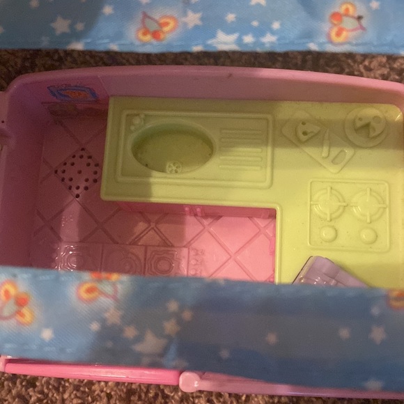 A LPS toy! - Picture 3 of 4